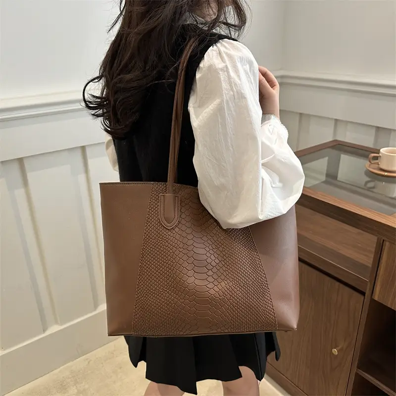 2025 Spring Korean Style Large Capacity Tote Bag Women - Image 5