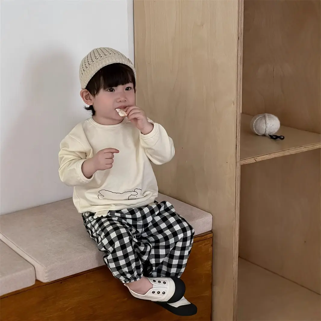 Kids Korean Style Cotton T-Shirt Plaid Pants Set — feature 4