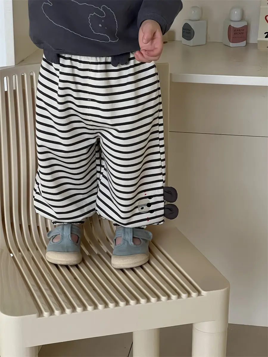 Kids Korean Style Cotton T-Shirt Plaid Pants Set