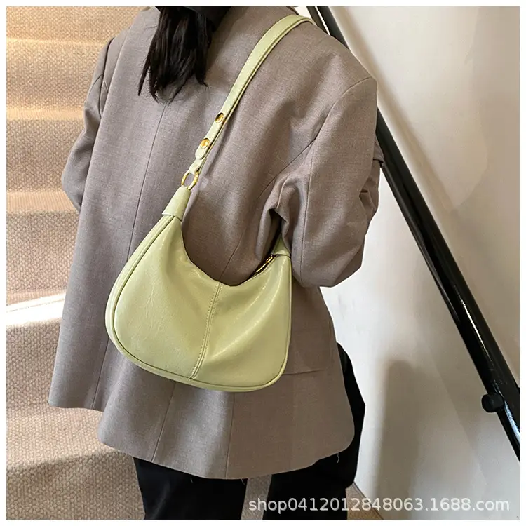 Women's White Leather Crossbody Bag 2024 New Style — feature 20