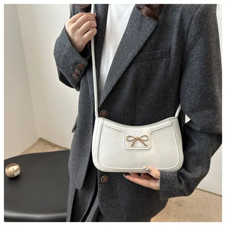 White Textured Shoulder Bag for Women 2025 — feature 11