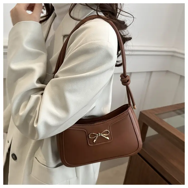 White Textured Shoulder Bag for Women 2025 — feature 13