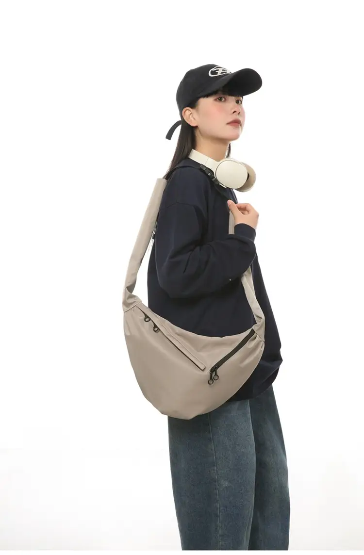 Men's Crossbody Bag Japanese Casual Sports Dumpling Bag Women's Canvas Shoulder Bag Fashionable Brand Men's Satchel luggage and leather goods — feature 23