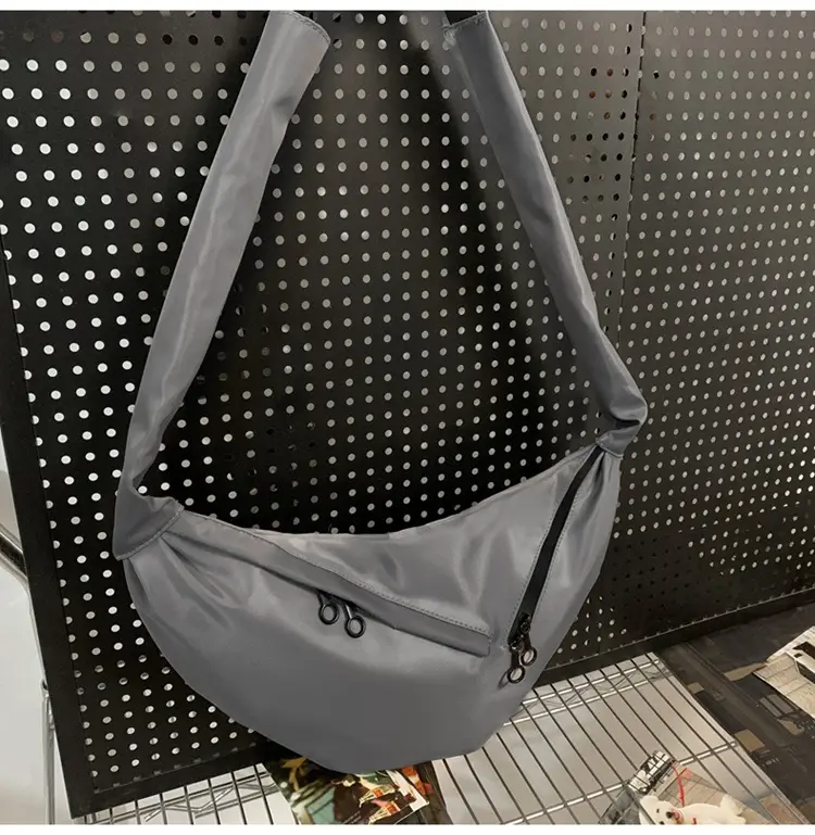 Men's Crossbody Bag Japanese Casual Sports Dumpling Bag Women's Canvas Shoulder Bag Fashionable Brand Men's Satchel luggage and leather goods — feature 31