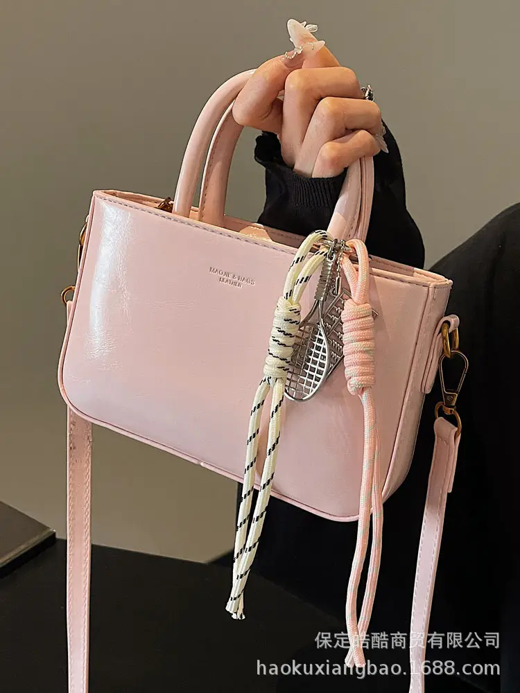 Pink Peshawari Women's Shoulder Bag with Feather Tassel - Image 8