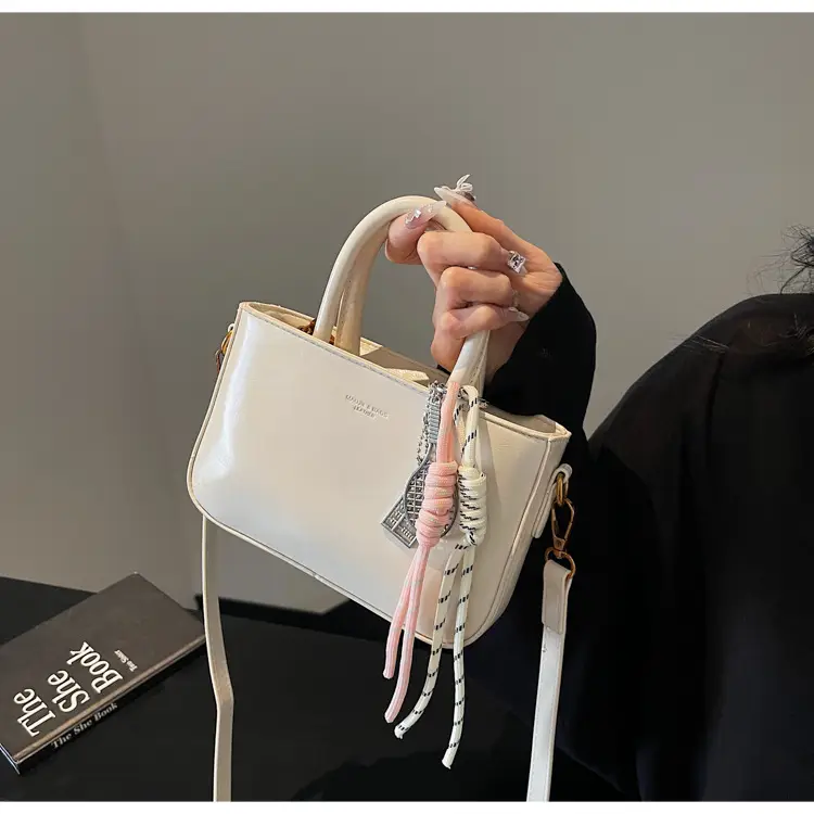 Pink Peshawari Women's Shoulder Bag with Feather Tassel — feature 19