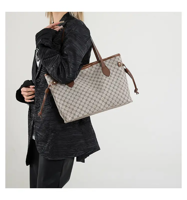Women's Printed Leather Tote Bag Brown 2025 Spring — feature 21