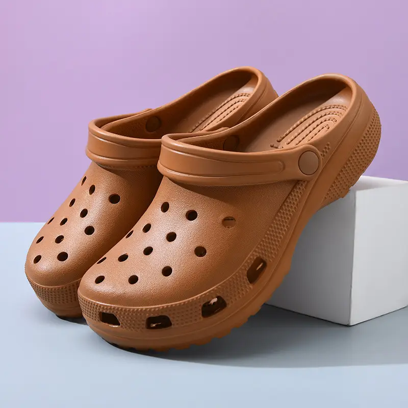 Crocs-Style Star Hole Shoes for Women, Wear-Resistant, Non-Slip, Closed-Toe Slippers, Eva Breathable, Odor-Resistant, Couple Sandals Wholesale - Image 5