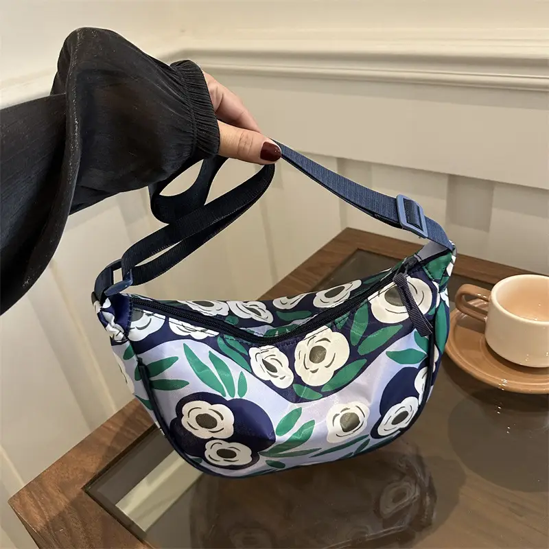 Women's Floral Colored Crossbody Bag Large Capacity - Image 5