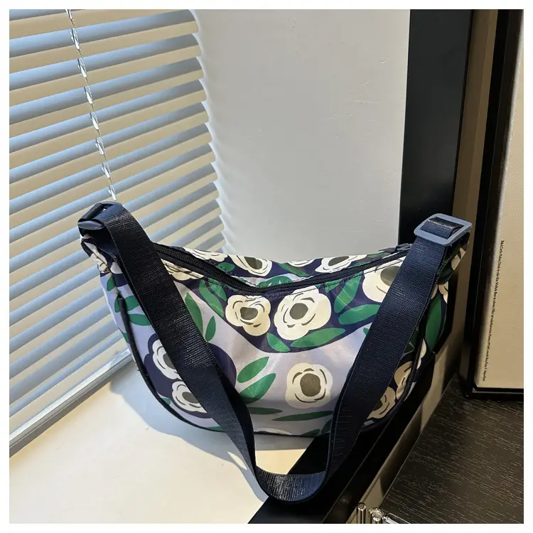 Women's Floral Colored Crossbody Bag Large Capacity — feature 11