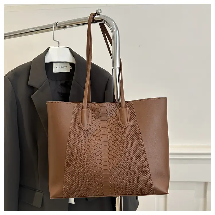 Brown Leather Tote Bag with Snake Pattern Large Capacity — feature 24