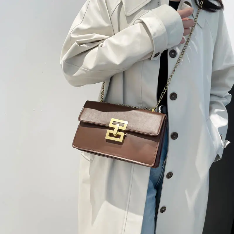 Women's Retro Chain Crossbody Bag Brown Gold - Image 6
