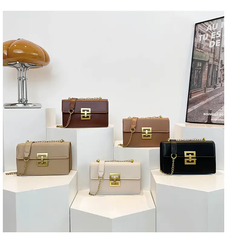 Women's Retro Chain Crossbody Bag Brown Gold — feature 25