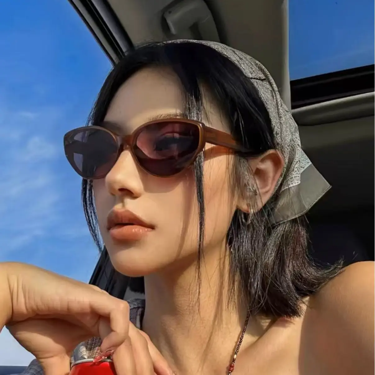 Women Cat's Eye Sunglasses with Advanced Sense Lens - Image 7