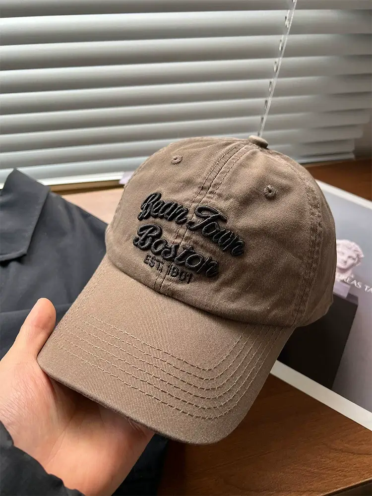 Yaoli Studio Face Mask with Baseball Cap & Sun Protection — feature 20