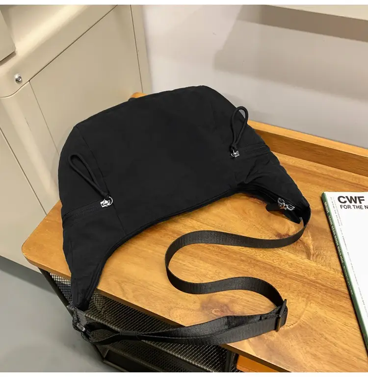 New Crossbody Cattle Bag Waterproof Fashionable Lightweight Fitness Cycling Bag — feature 33