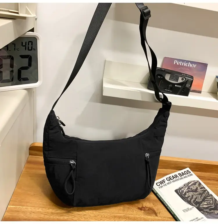New Crossbody Cattle Bag Waterproof Fashionable Lightweight Fitness Cycling Bag — feature 34
