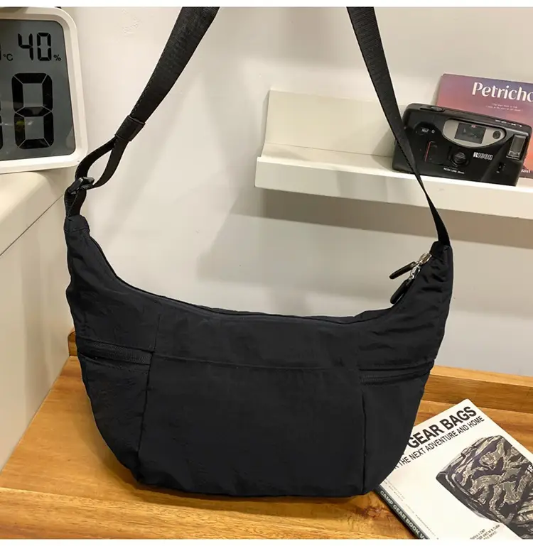 New Crossbody Cattle Bag Waterproof Fashionable Lightweight Fitness Cycling Bag — feature 36