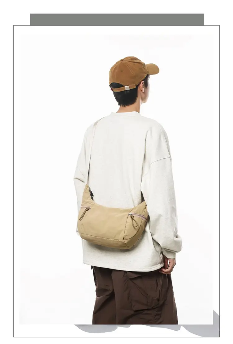 New Crossbody Cattle Bag Waterproof Fashionable Lightweight Fitness Cycling Bag — feature 5