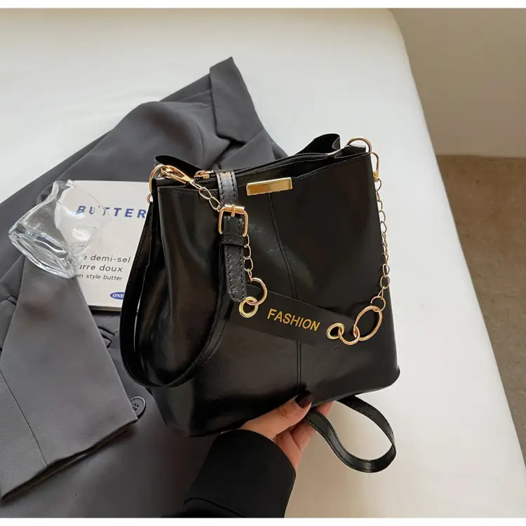 2025 Black Leather Crossbody Bag for Women — feature 23