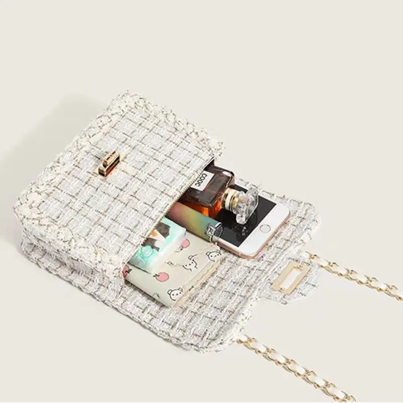 Small Chanel-Style Tweed Chain Bag for Women — feature 3