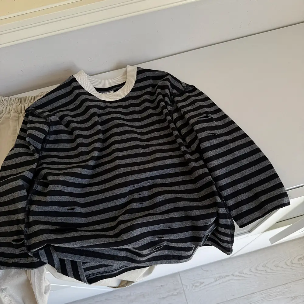 2025 Spring Striped T-Shirt for Boys Retro Loose Fit — feature 4