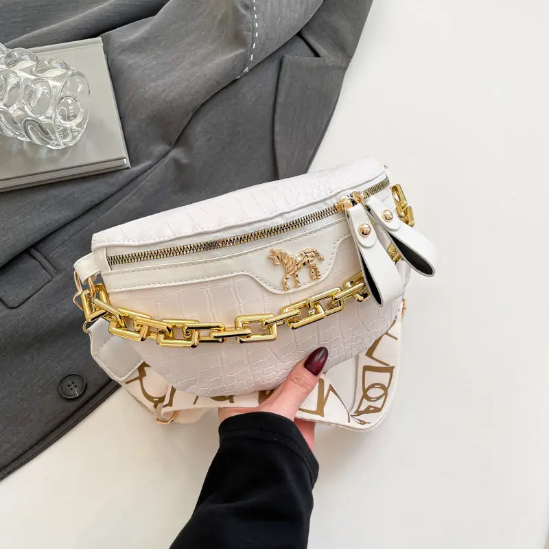 Underarm Bag 2025 Spring New Style Chain Shoulder Bag - Image 3