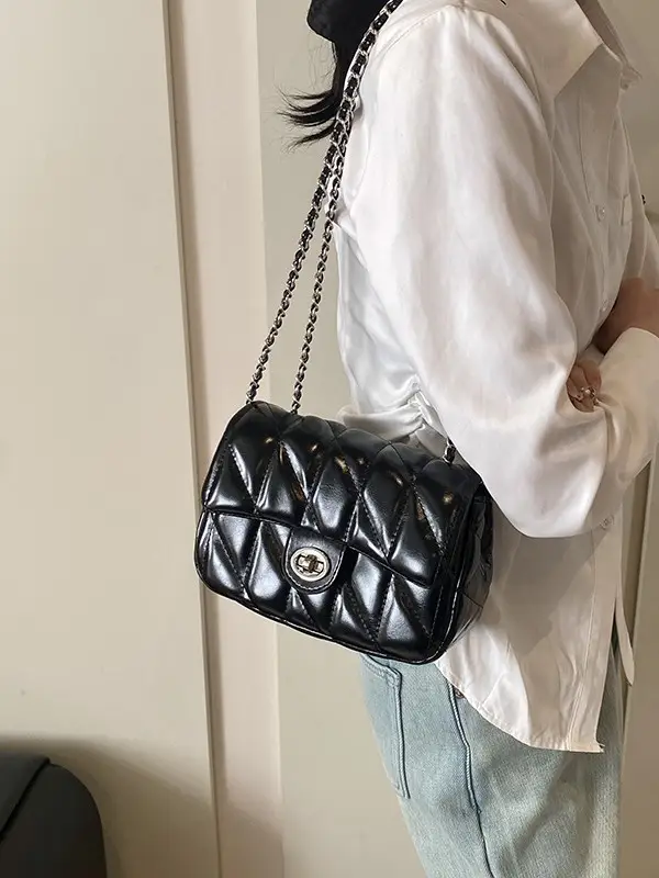 Black Quilted Chain Crossbody Bag for Women 2026 - Image 7