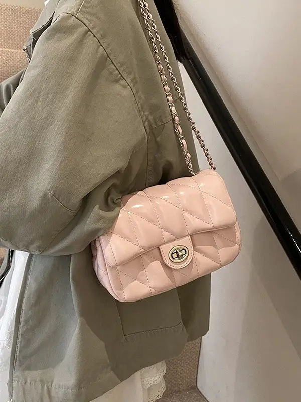 Black Quilted Chain Crossbody Bag for Women 2026 - Image 9