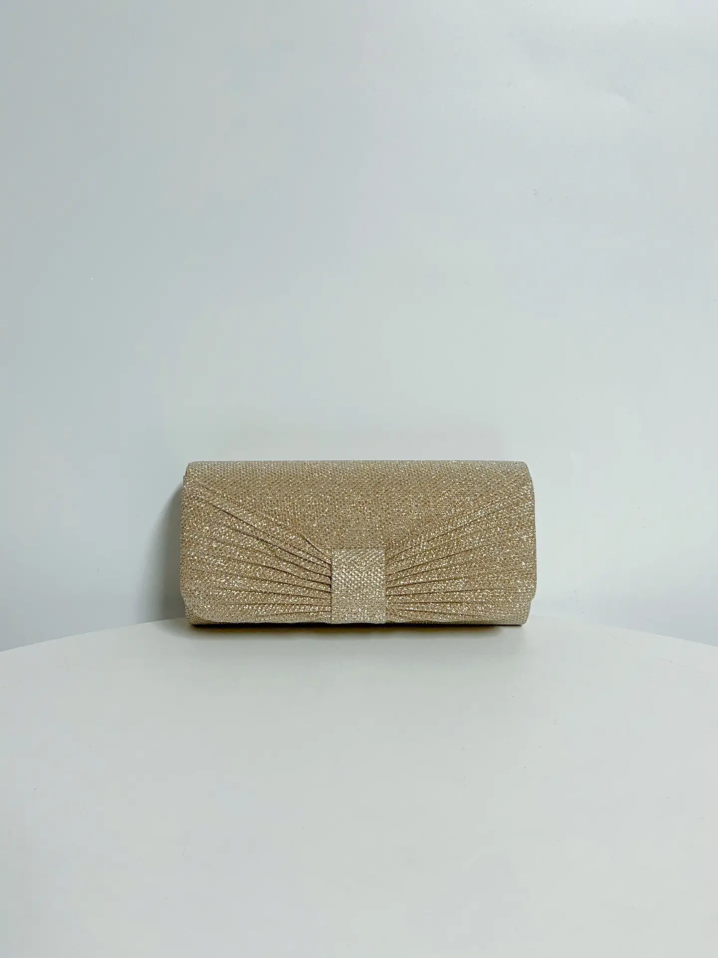 New Cross-border Pleated Silver Evening Bag — feature 18
