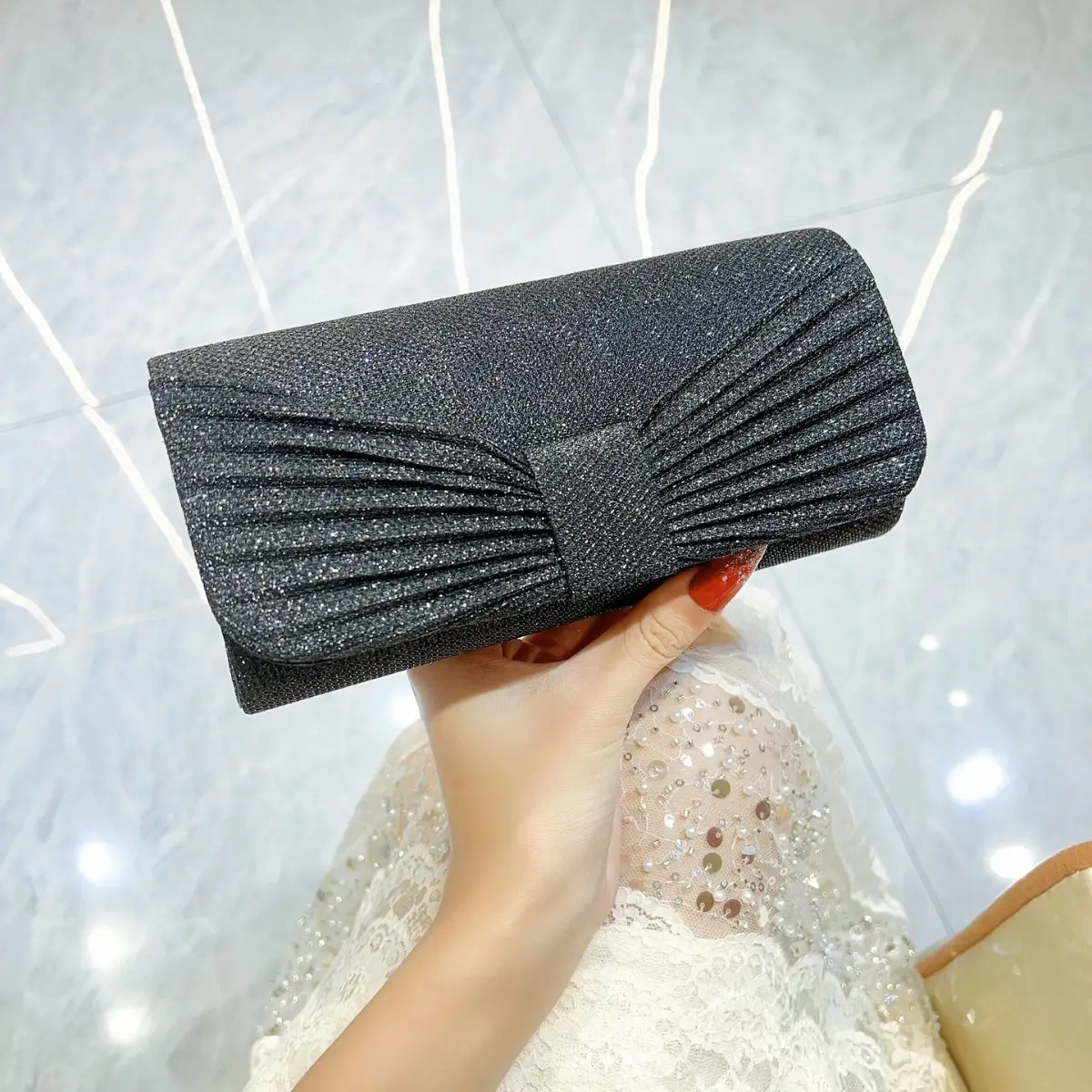 New Cross-border Pleated Silver Evening Bag - Image 3