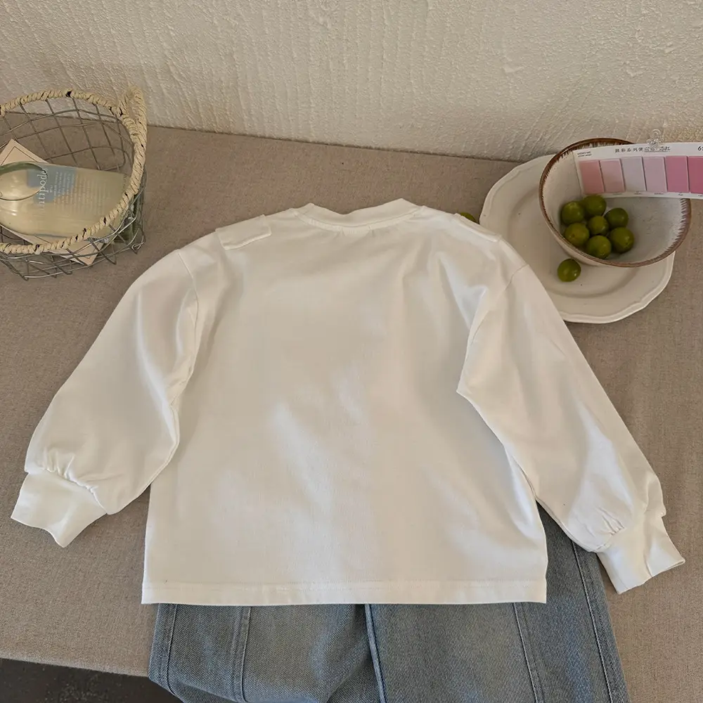White Korean Style Boys T-Shirt with Letter Base — feature 10
