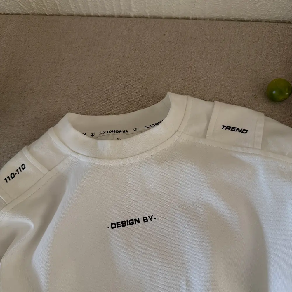 White Korean Style Boys T-Shirt with Letter Base — feature 9