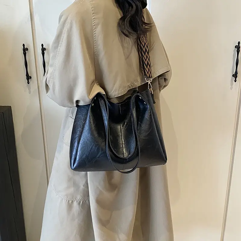 Brown Leather Crossbody Bag for Women 2025 - Image 6