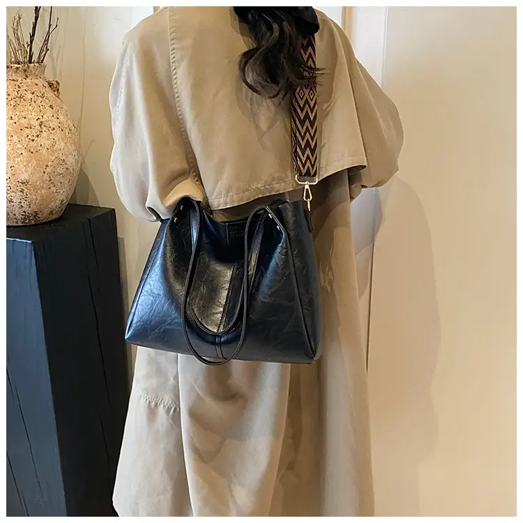 Brown Leather Crossbody Bag for Women 2025 — feature 20