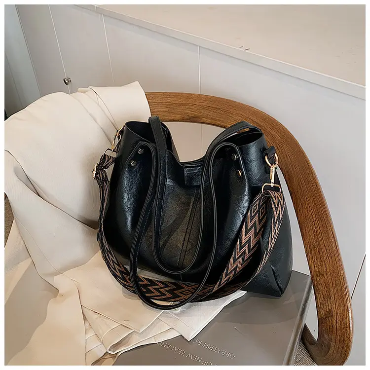 Brown Leather Crossbody Bag for Women 2025 — feature 24