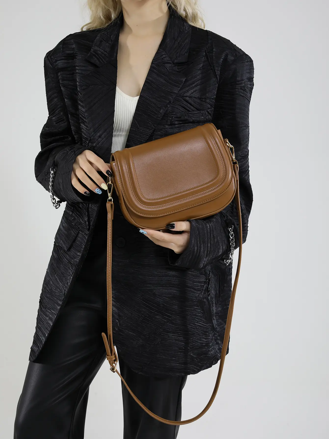 2025 Brown Leather Shoulder Crossbody Bag for Women - Image 4