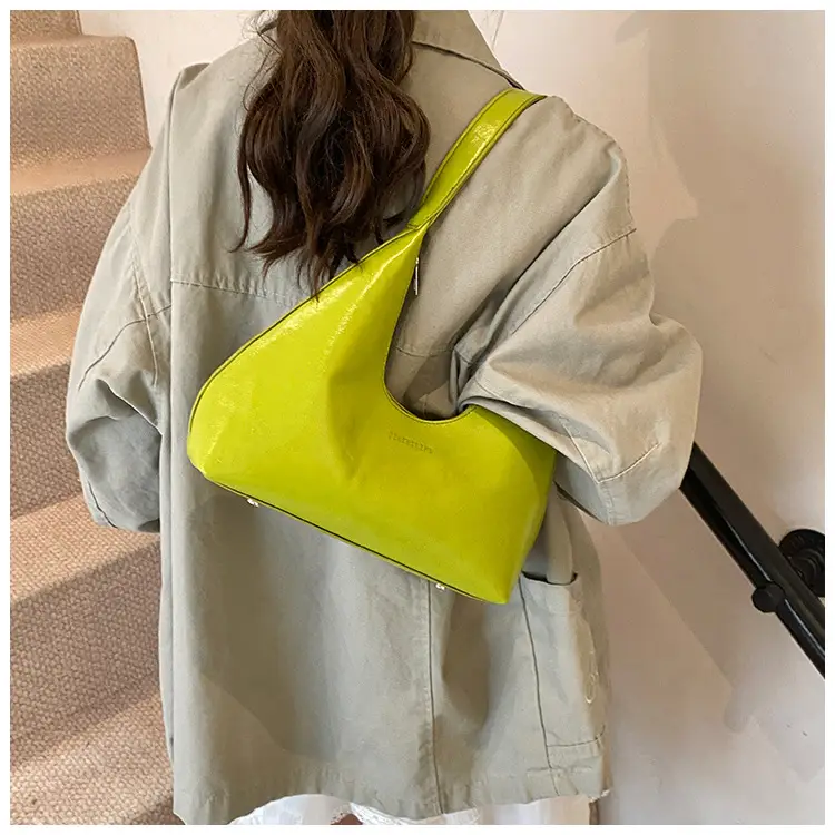 European Patent Leather Shoulder Bag Candy Color — feature 15