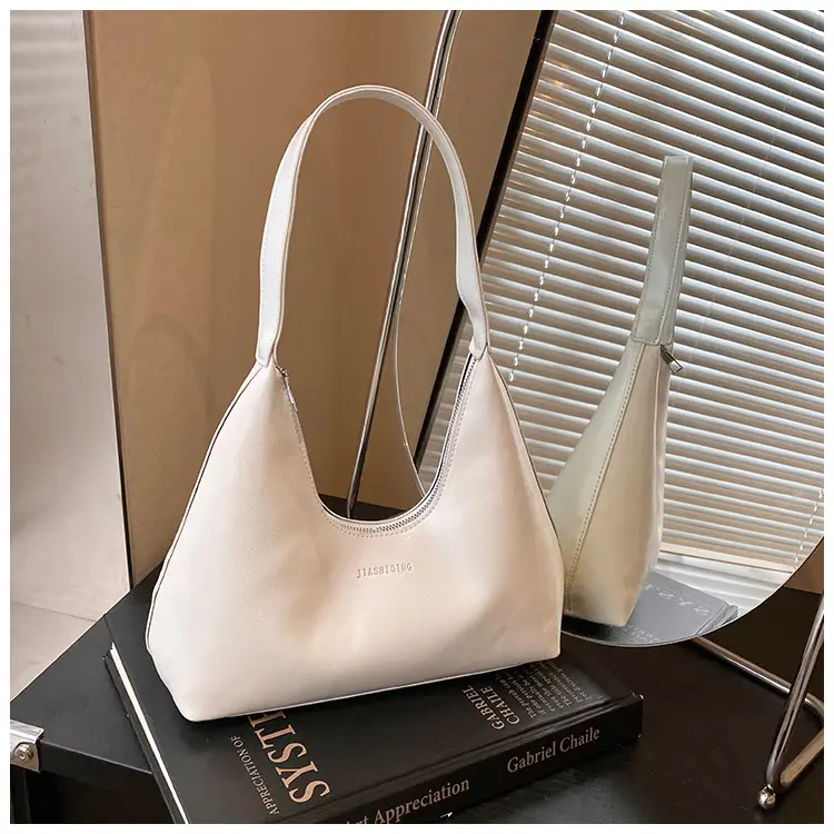 European Patent Leather Shoulder Bag Candy Color - Image 2
