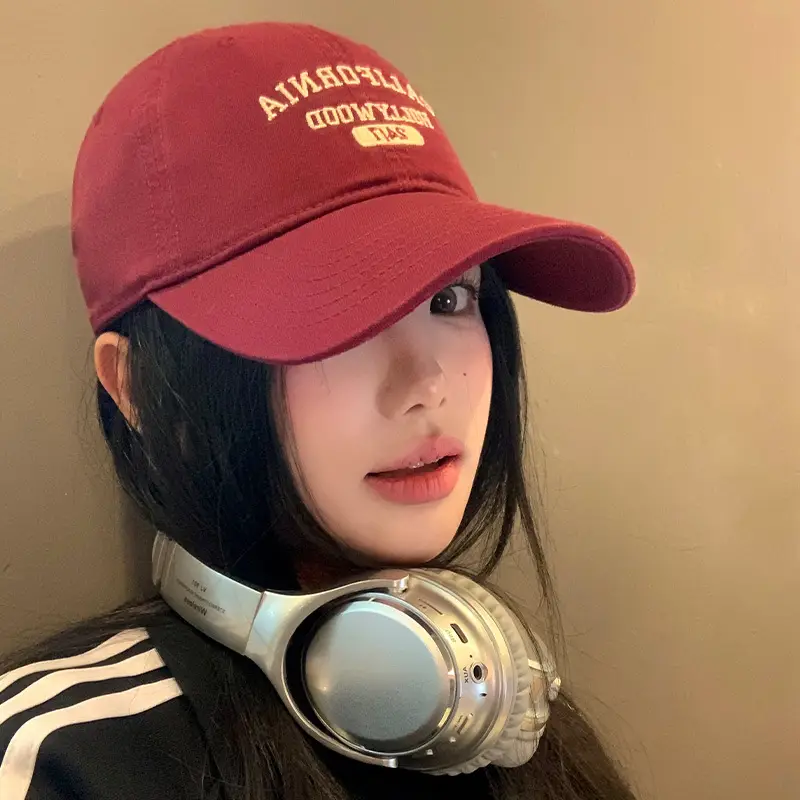Korean-style Red Letter Embroidered Baseball Cap Women's Big Head Wide Brim Big Face Small Cap - Image 6