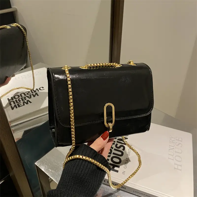 French Style Women's Glossy Crossbody Bag Maroon 2025 - Image 5