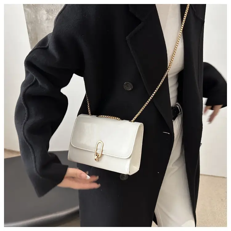 French Style Women's Glossy Crossbody Bag Maroon 2025 — feature 12
