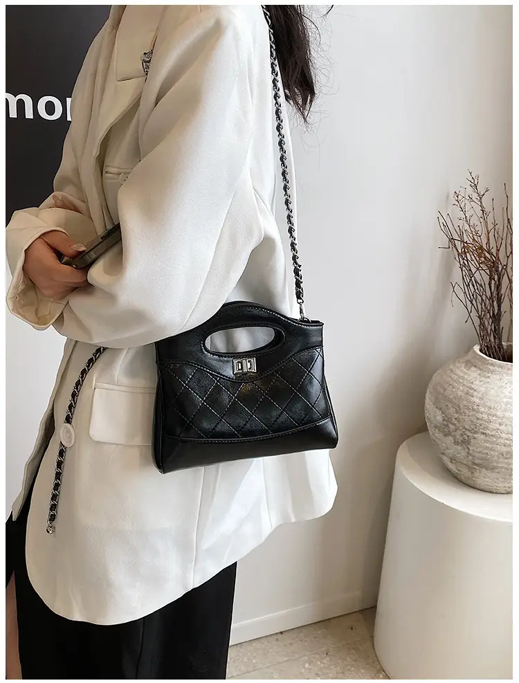 Pink Rhomboid Chain Handbag for Women — feature 24