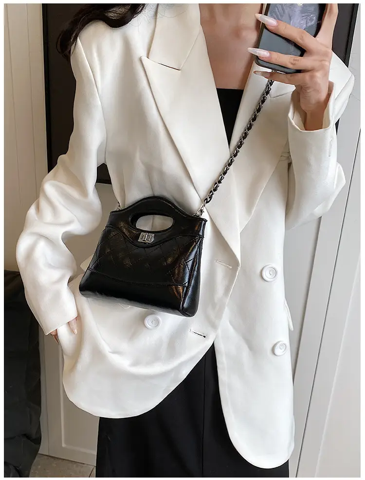 Pink Rhomboid Chain Handbag for Women — feature 26