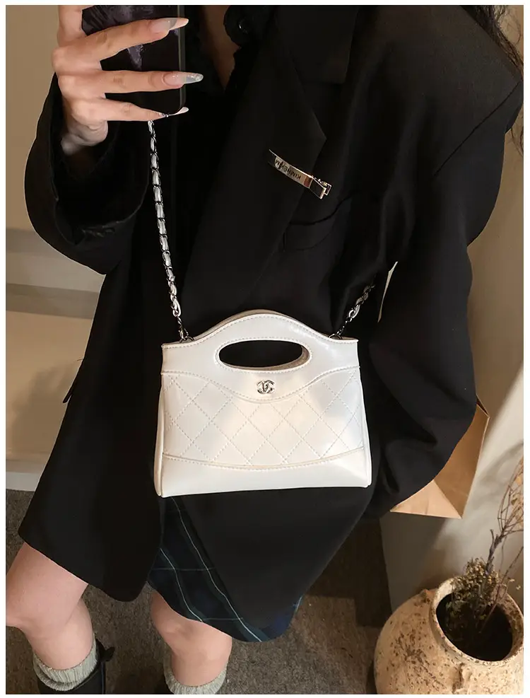 Pink Rhomboid Chain Handbag for Women — feature 43