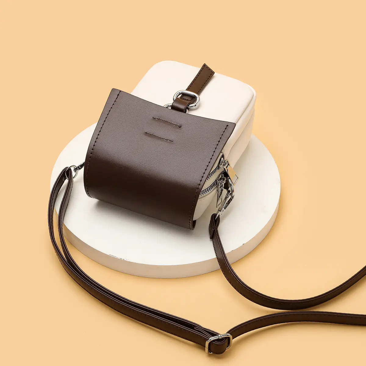 New Stylish Crossbody Bag White Yellow Mini Lightweight - Image 6