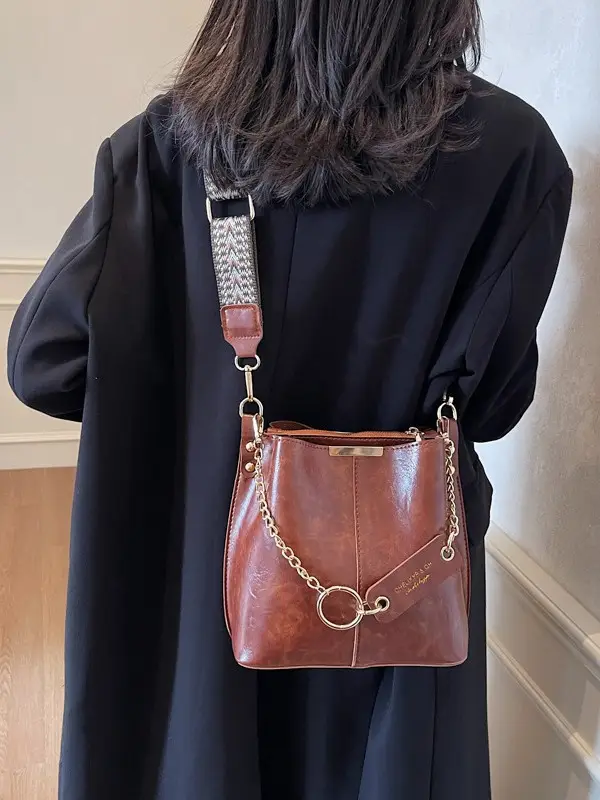Brown Leather Shoulder Bag with Gold Chain & Ring Design - Image 8