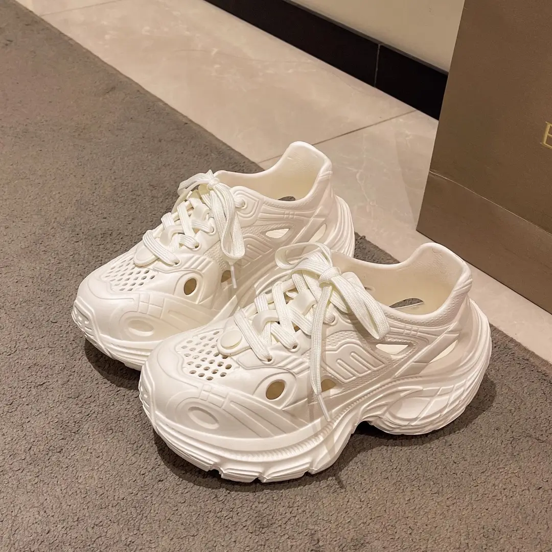 Design Sense Hollow Strap Eva Dad Shoes Women's Comfortable Breathable Wet Water Platform Sandals in Spring and Summer