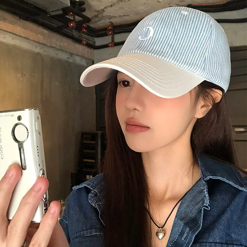 Women Striped Baseball Cap Red Back 2025 Spring Summer