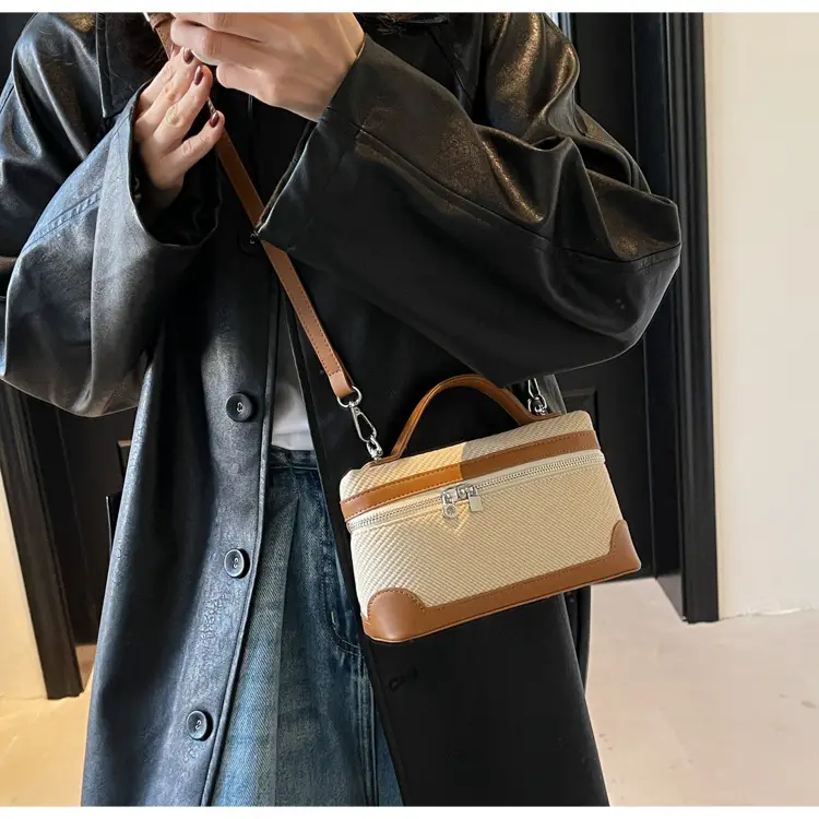 Korean Style Brown Crossover Shoulder Bag for Women — feature 7